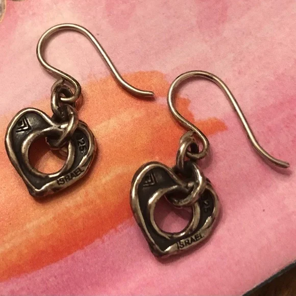 Silpada Artisan Oxidized Sterling Silver Cutout Heart Dangle Earrings W1912 - Picture 8 of 16
